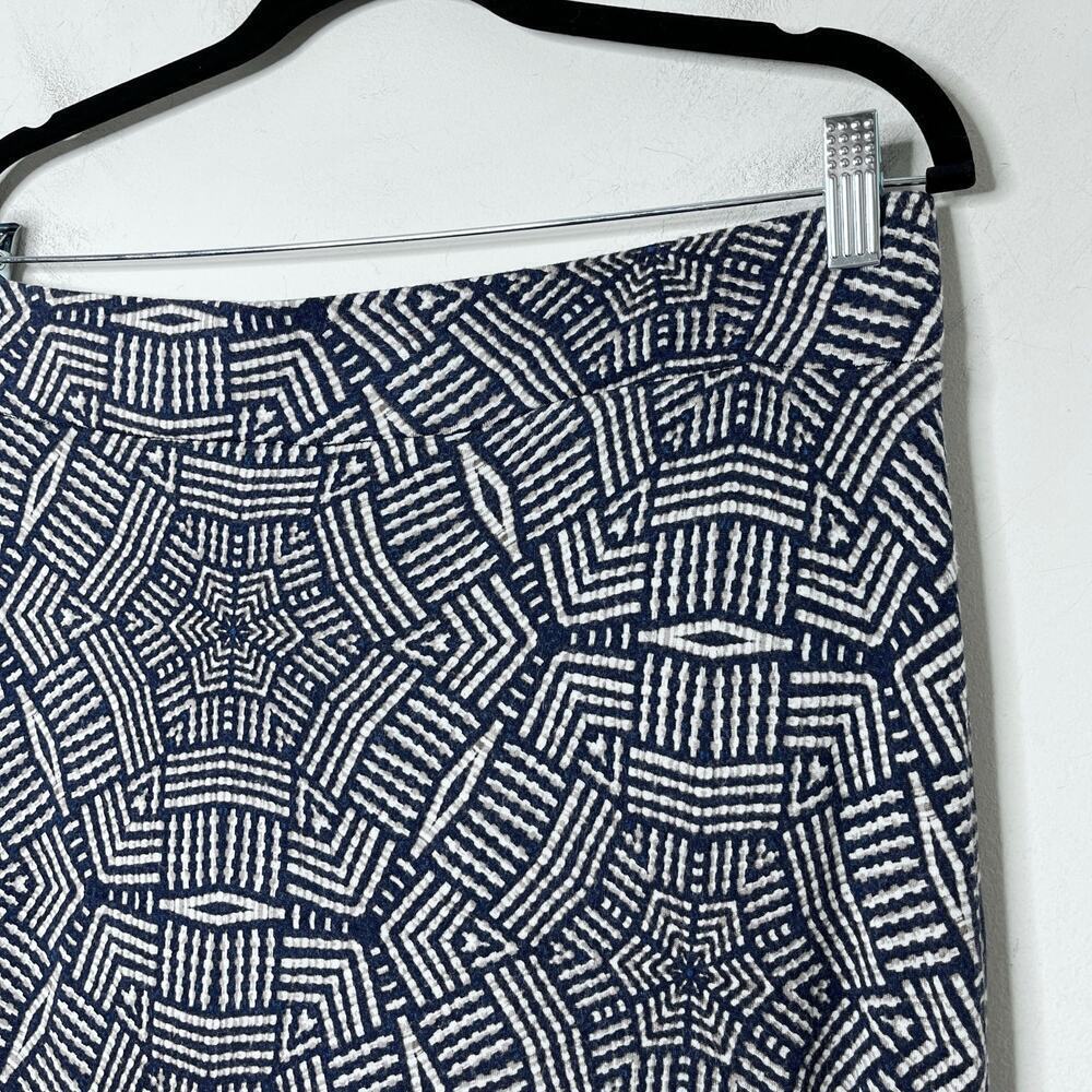 Aeropostale Women's Maxi Skirt L Blue Geometric Print Double Slit Hem Pull On - Picture 3 of 9